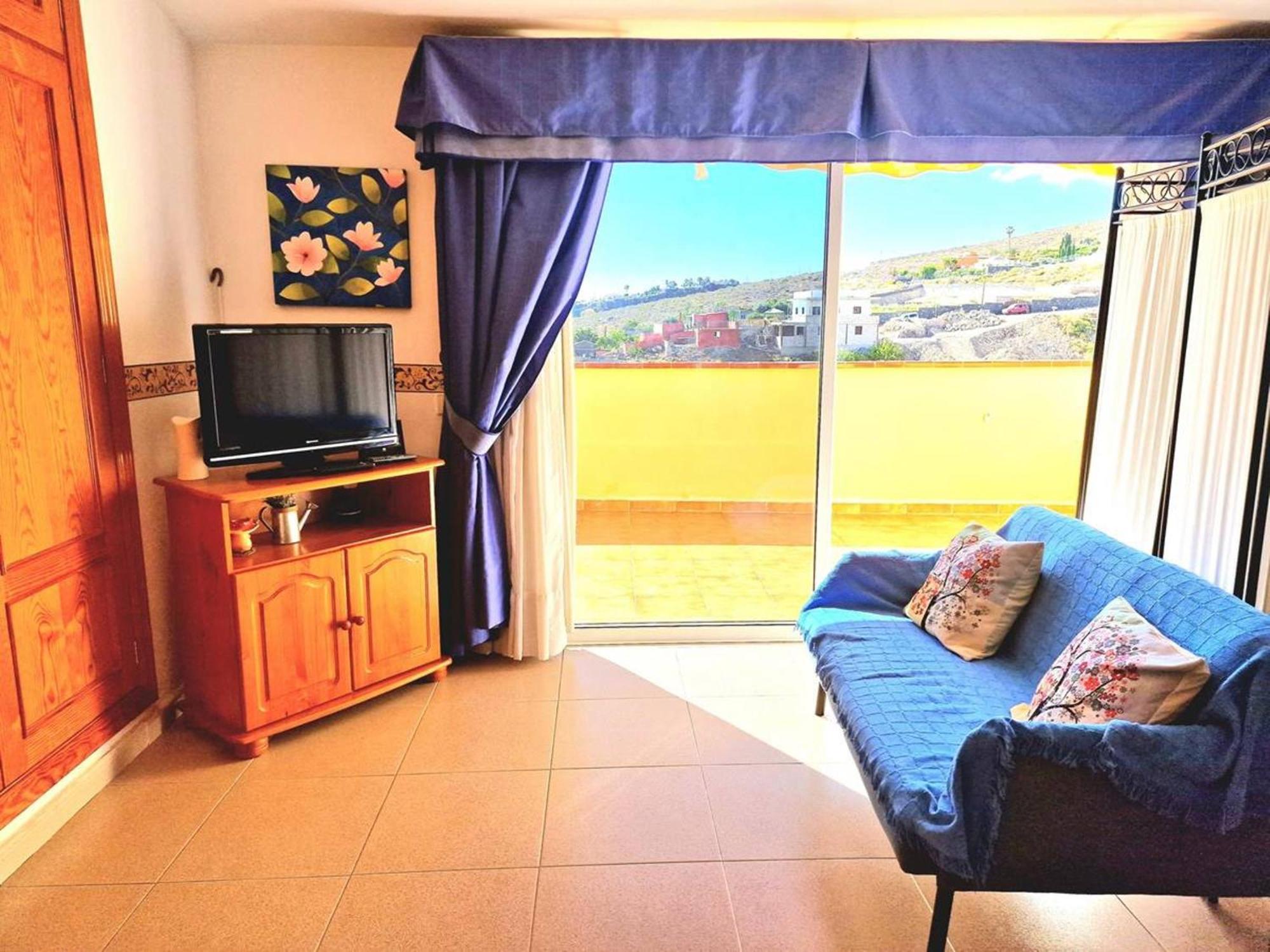 Luis Estudio Adeje Tenerife Sur By Hrtenerife Net アデヘ エクステリア 写真